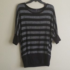 Forever 21 M striped sweater